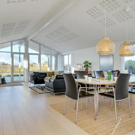 Eileen - 300m From The Sea In Nw Jutland By Interhome Holiday home Lokken