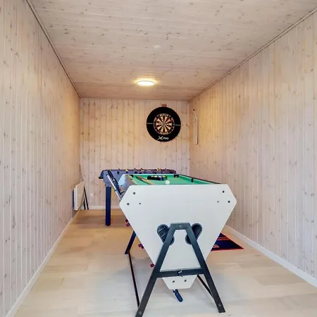 Holiday home Eileen - 300m From The Sea In Nw Jutland By Interhome *